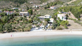 ILYA SUITES BY THE SEA